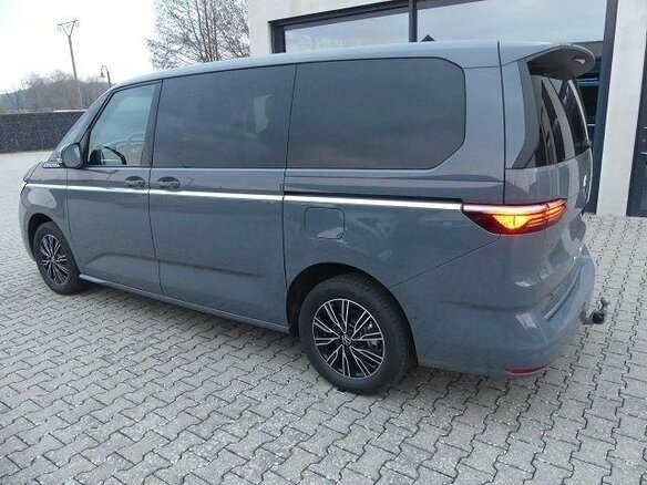 2025 Volkswagen Multivan Long T7, серый, 10490000 рублей - вид 5