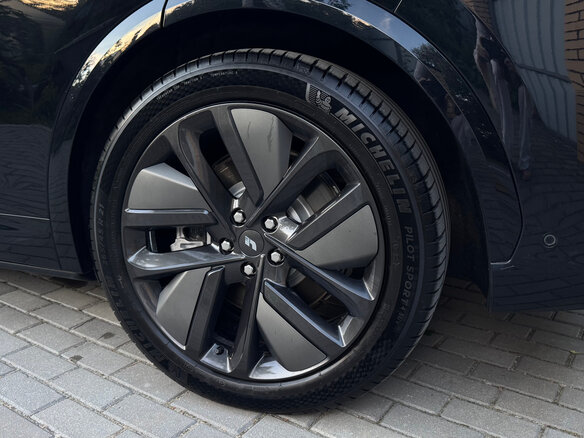 2024 Li Auto (Lixiang) L7 52.3 kWh I Рестайлинг, чёрный - вид 18