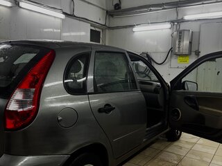 2011 Lada (ВАЗ) Kalina I, серый, 120000 рублей, вид 3