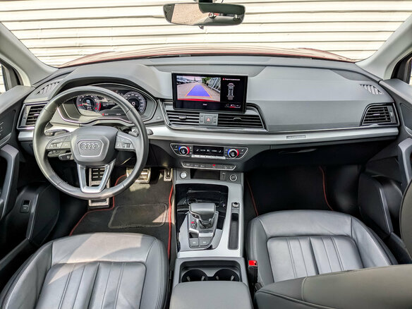 2021 Audi Q5 45 TFSI II (FY) Рестайлинг, красный, 4199000 рублей - вид 14