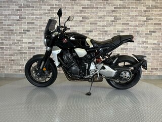 2018 Honda CB 1000R, чёрный, 878000 рублей, вид 3