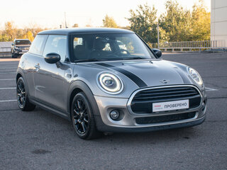 2020 Mini Hatch Cooper III (F55/F56) Рестайлинг, серый, 2148000 рублей, вид 3