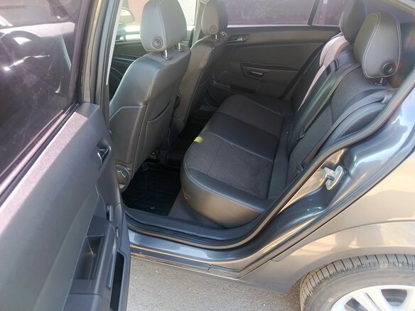 2011 Opel Astra H Рестайлинг, серый, 620000 рублей - вид 13