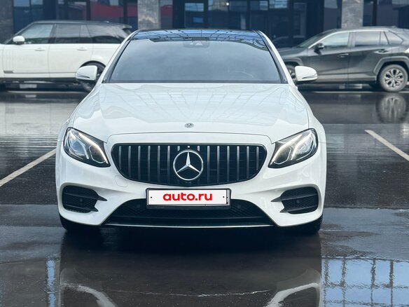 2018 Mercedes-Benz E-Класс 200 V (W213, S213, C238), белый, 3500000 рублей - вид 1