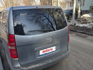 2011 Hyundai Grand Starex I, серый, 1300000 рублей, вид 2