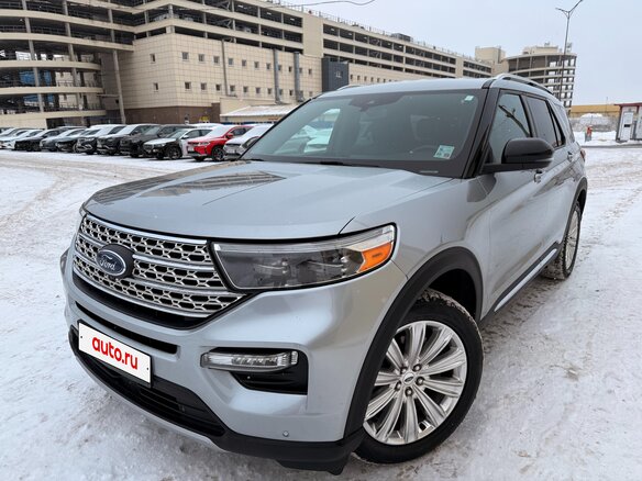 2019 Ford Explorer VI, серебристый, 2060000 рублей - вид 1