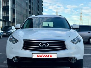 2013 Infiniti FX37 II (S51) Рестайлинг, белый, 1915000 рублей, вид 2