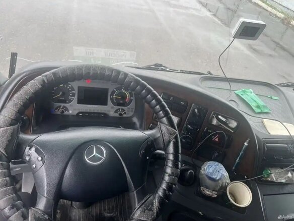 2008 Mercedes-Benz Actros, белый, 3050000 рублей - вид 4