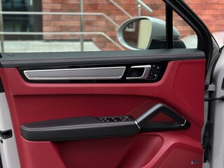 2022 Porsche Cayenne III, серый, 7270000 рублей, вид 5