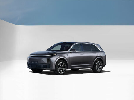 2025 Li Auto (Lixiang) L7 52.3 kWh I Рестайлинг, серый, 10690000 рублей, вид 4