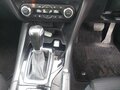 2018 Mazda Axela III Рестайлинг, белый, 1100000 рублей - вид 8