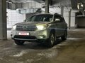 2011 Toyota Highlander II (XU40) Рестайлинг, серебристый, 1499000 рублей - вид 1