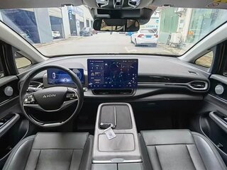 2024 Aion V Plus 67.97 kWh, серый, 1410000 рублей, вид 5