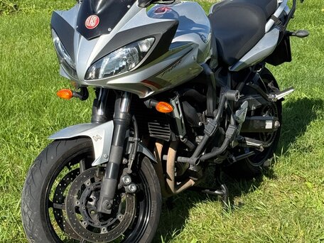 2008 Yamaha FZ6, серебристый, 340000 рублей, вид 1