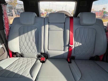 2026 Mercedes-Benz G-Класс 450 d III (W465) Рестайлинг, серый, 29500000 рублей, вид 4