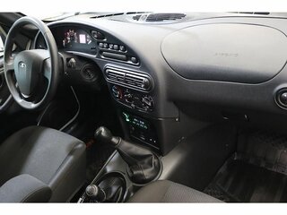 2025 Lada (ВАЗ) Niva Travel I Рестайлинг, белый, 1336000 рублей, вид 5