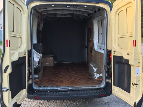 2016 Ford Transit, чёрный, 1349000 рублей - вид 7