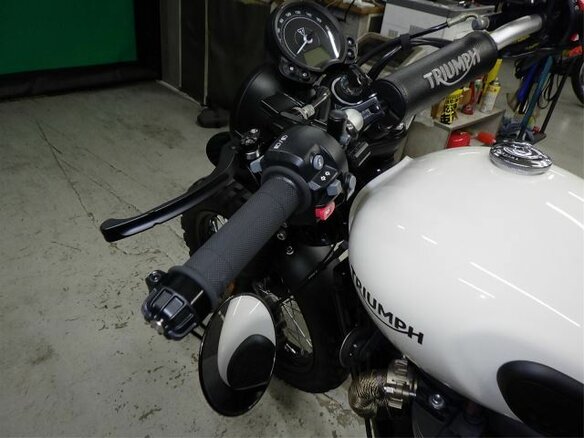 2019 Triumph Scrambler, белый, 860000 рублей - вид 6