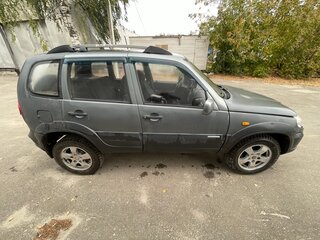 2009 Chevrolet Niva I Рестайлинг, серый, 215000 рублей, вид 5