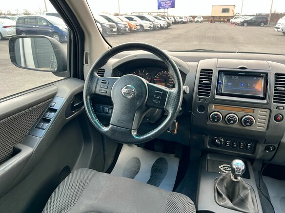 2008 Nissan Navara (Frontier) III (D40), серый, 999000 рублей - вид 14