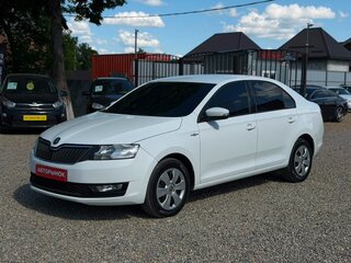 2019 Skoda Rapid I Рестайлинг, белый, 990000 рублей, вид 2