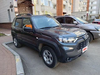 2021 Lada (ВАЗ) Niva Travel I, серый, 1039000 рублей, вид 2