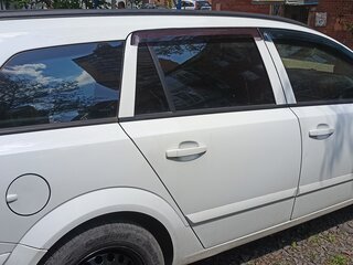 2006 Opel Astra H, белый, 320000 рублей, вид 1