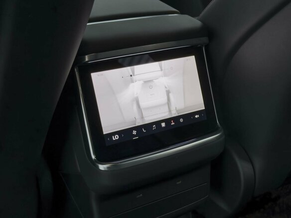 2022 Tesla Model X Long Range I Рестайлинг, белый, 7869000 рублей - вид 15