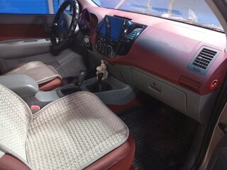 2010 Toyota Hilux VII, золотистый, 2600000 рублей, вид 2
