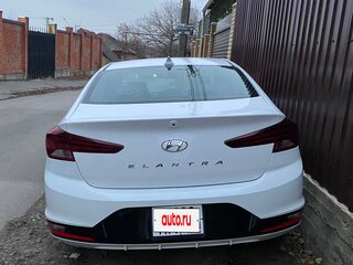 2020 Hyundai Elantra VI (AD) Рестайлинг, белый, 1650000 рублей, вид 3