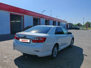 2013 Toyota Camry VII (XV50), белый, 1600000 рублей, вид 3
