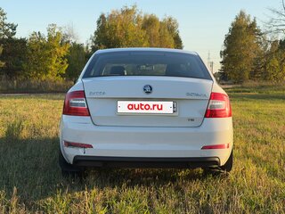 2013 Skoda Octavia III (A7), белый, 910000 рублей, вид 3
