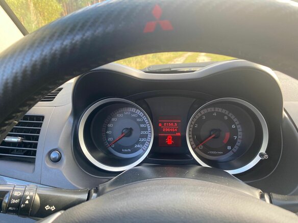 2008 Mitsubishi Lancer X, серый, 570000 рублей - вид 10