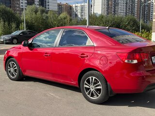 2013 Kia Cerato 6-speed II, красный, 760000 рублей, вид 3