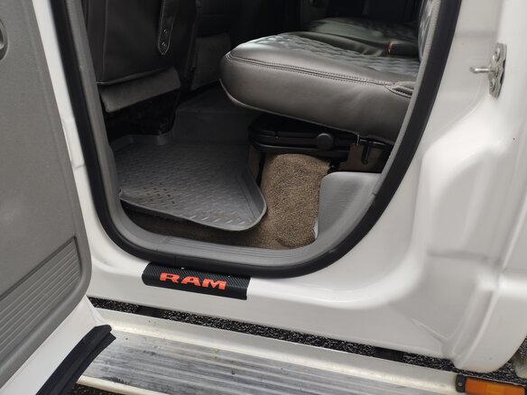 2008 Dodge RAM III (DR/DH), белый, 2300000 рублей - вид 27