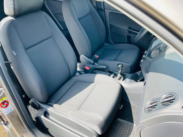 2013 Volkswagen Golf Plus II, серый, 980000 рублей - вид 16