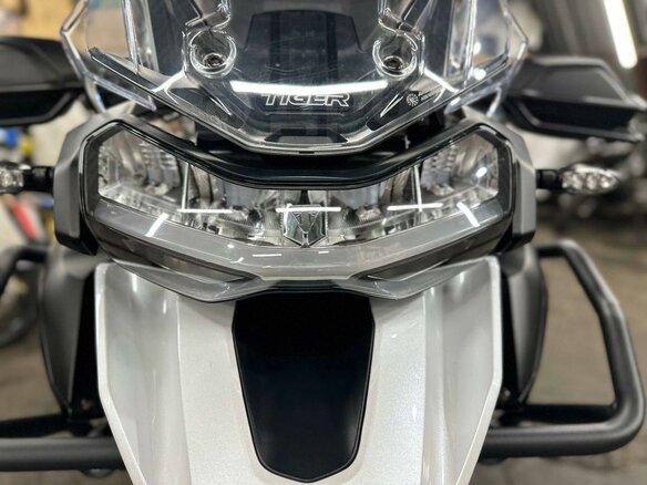 2023 Triumph Tiger 1200, белый, 1690000 рублей - вид 10