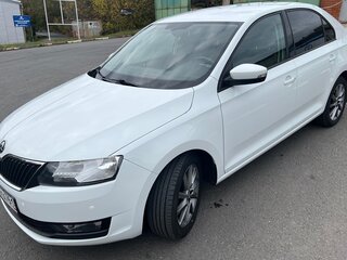 2019 Skoda Rapid I Рестайлинг, белый, 1650000 рублей, вид 2