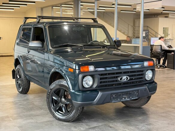 2024 Lada (ВАЗ) Niva Legend I, зелёный, 899000 рублей - вид 2