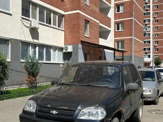 2006 Chevrolet Niva I, чёрный, 130000 рублей, вид 1