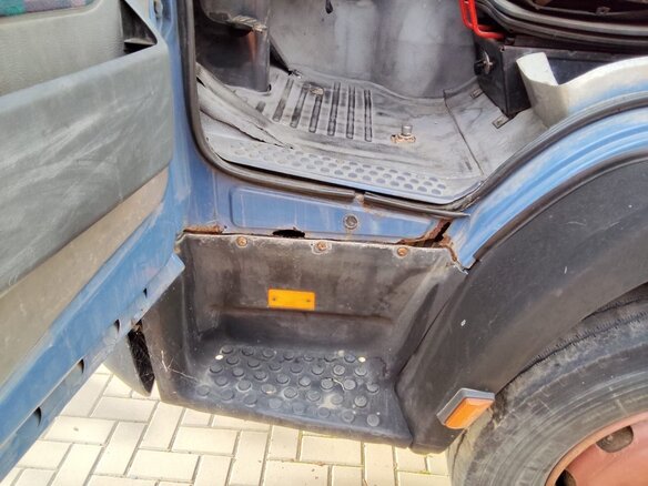 1995 Mercedes-Benz 1317L, белый, 1499000 рублей - вид 12