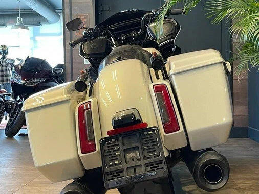 2024 Harley-Davidson CVO Road Glide ST, белый, 4900000 рублей - вид 14