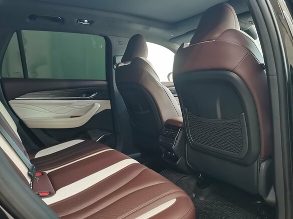 2023 Geely Monjaro (Xingyue L) I, чёрный, 3450000 рублей - вид 21