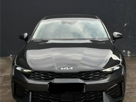 2026 Kia K5 III Рестайлинг, серый, 4390000 рублей, вид 5