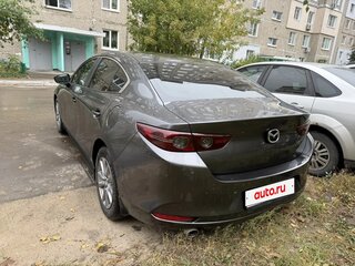 2019 Mazda 3 IV (BP), серый, 1850000 рублей, вид 4