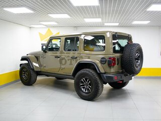 2026 Jeep Wrangler IV (JL) Рестайлинг, зелёный, 8999000 рублей, вид 4