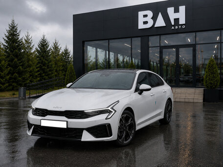 2026 Kia K5 III Рестайлинг, белый, 3690000 рублей, вид 1
