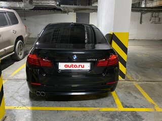2010 BMW 5 серии 523i VI (F10/F11/F07), чёрный, 1400000 рублей, вид 2