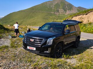 2019 Cadillac Escalade IV, чёрный, 5450000 рублей, вид 3