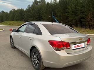 2011 Chevrolet Cruze I, серебристый, 575000 рублей, вид 4